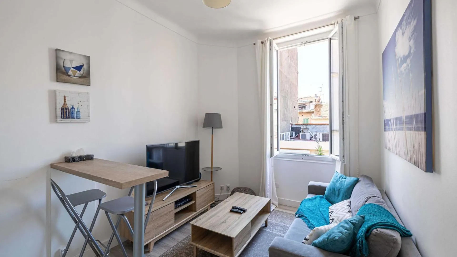 Beautiful Renovated Apartment - Near Croisette - 1Br 4P Cannes France